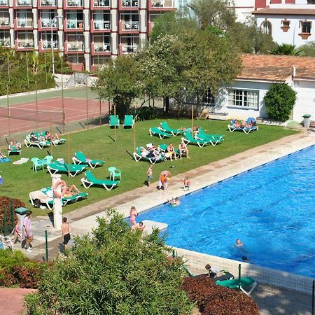 Carihuela Park Palace - Cocasa Torremolinos Exterior photo