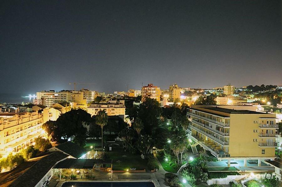 Carihuela Park Palace - Cocasa Torremolinos Exterior photo